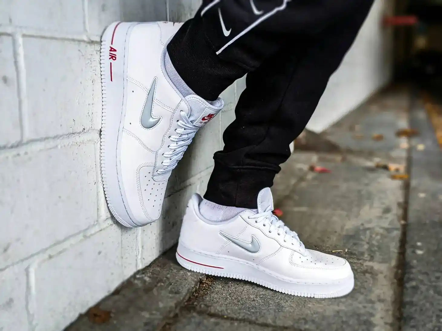 Unisex Sneaker Trends: Breaking Gender Norms in Footwear