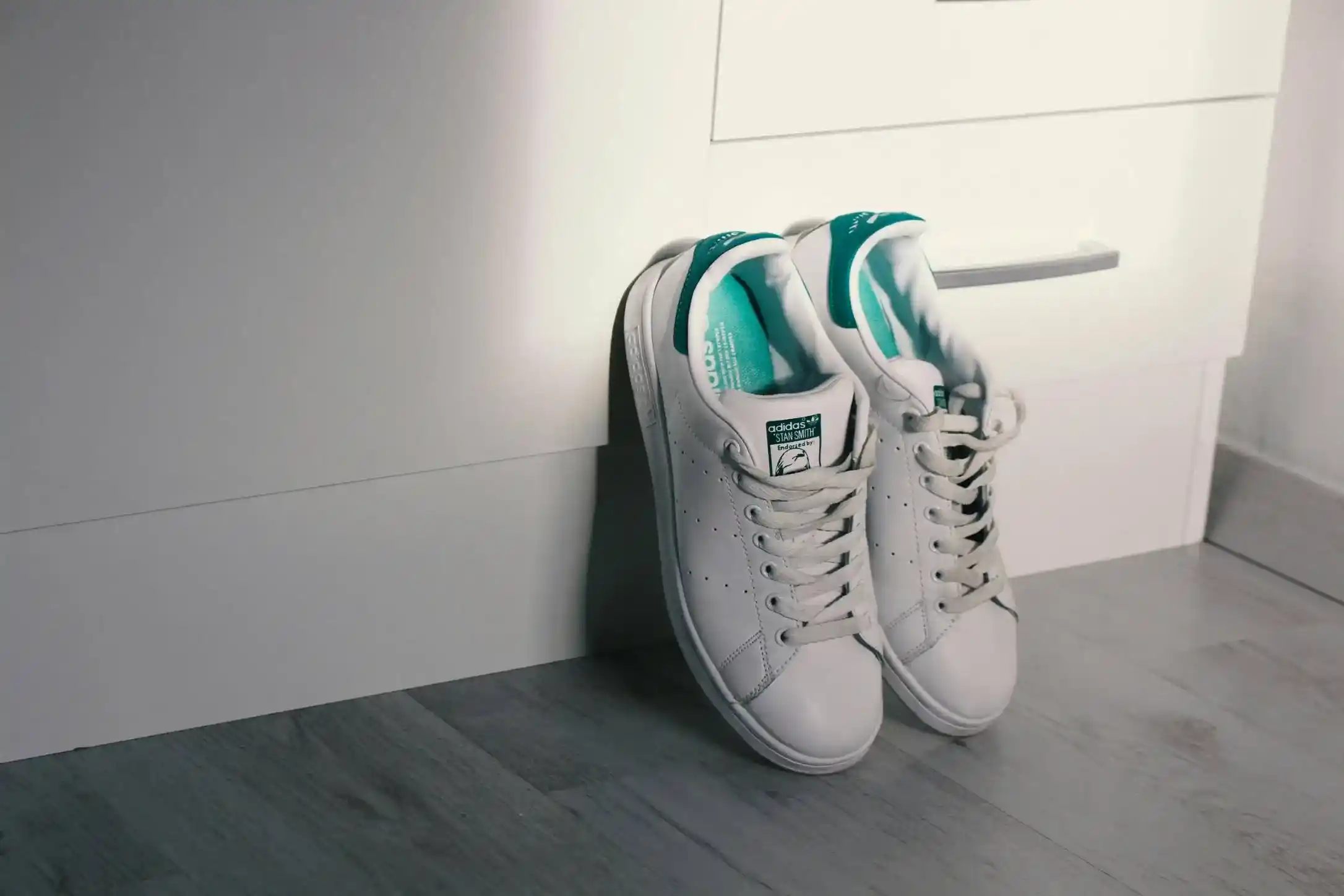 From the Court to the Catwalk: The Evolution of White Sneakers