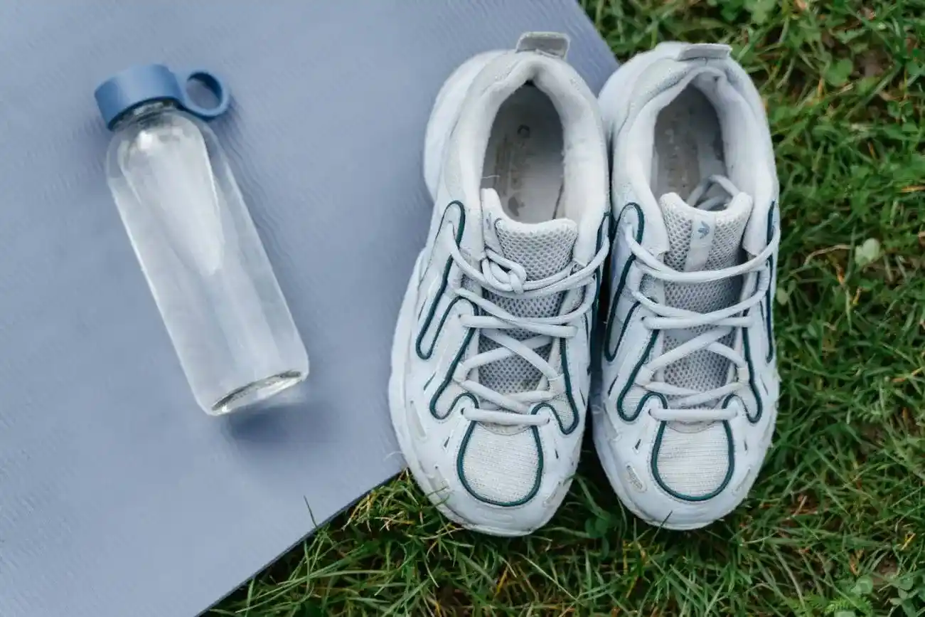 Why White Sneakers Are a Wardrobe Essential